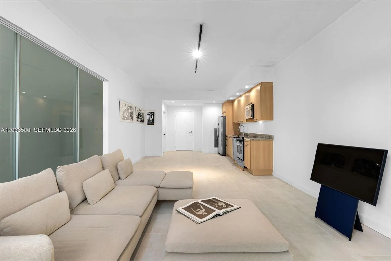 2001 Meridian Ave # 327, Miami Beach FL 33139