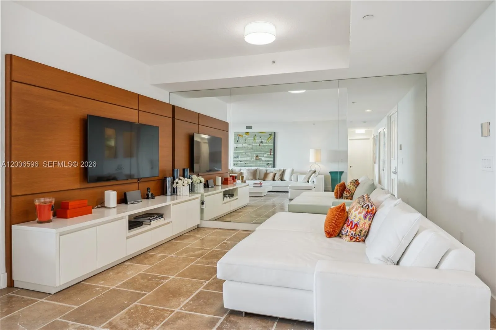 747 Crandon Blvd, Key Biscayne FL 33149