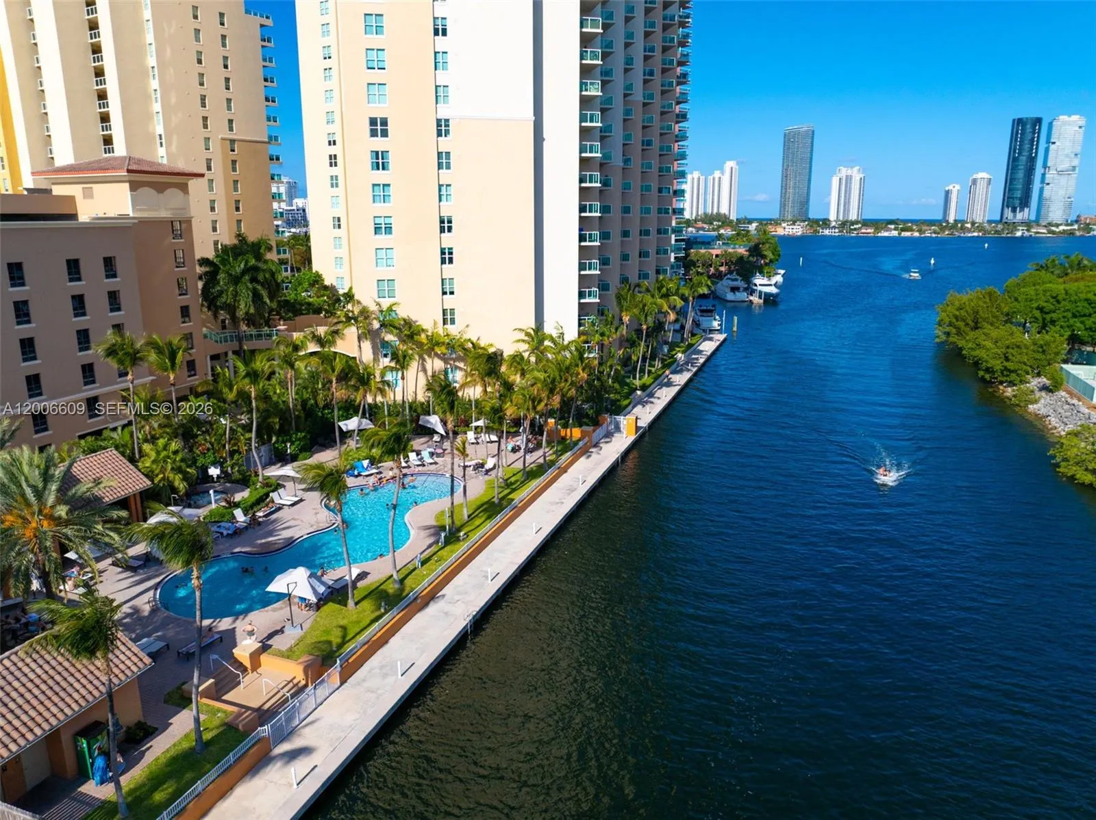 3340 NE 190th St # 403, Aventura FL 33180
