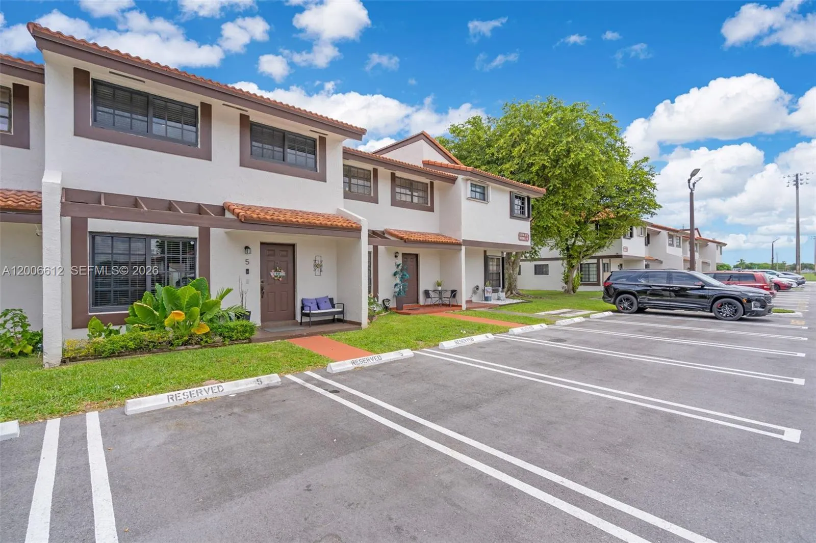 5725 SW 132nd Ct # 5, Miami FL 33183