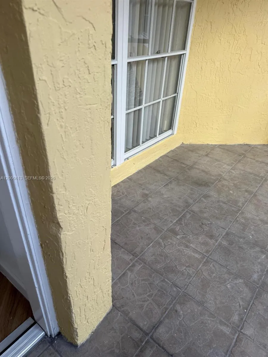 15675 SW 74th Cir Dr # 5, Miami FL 33193