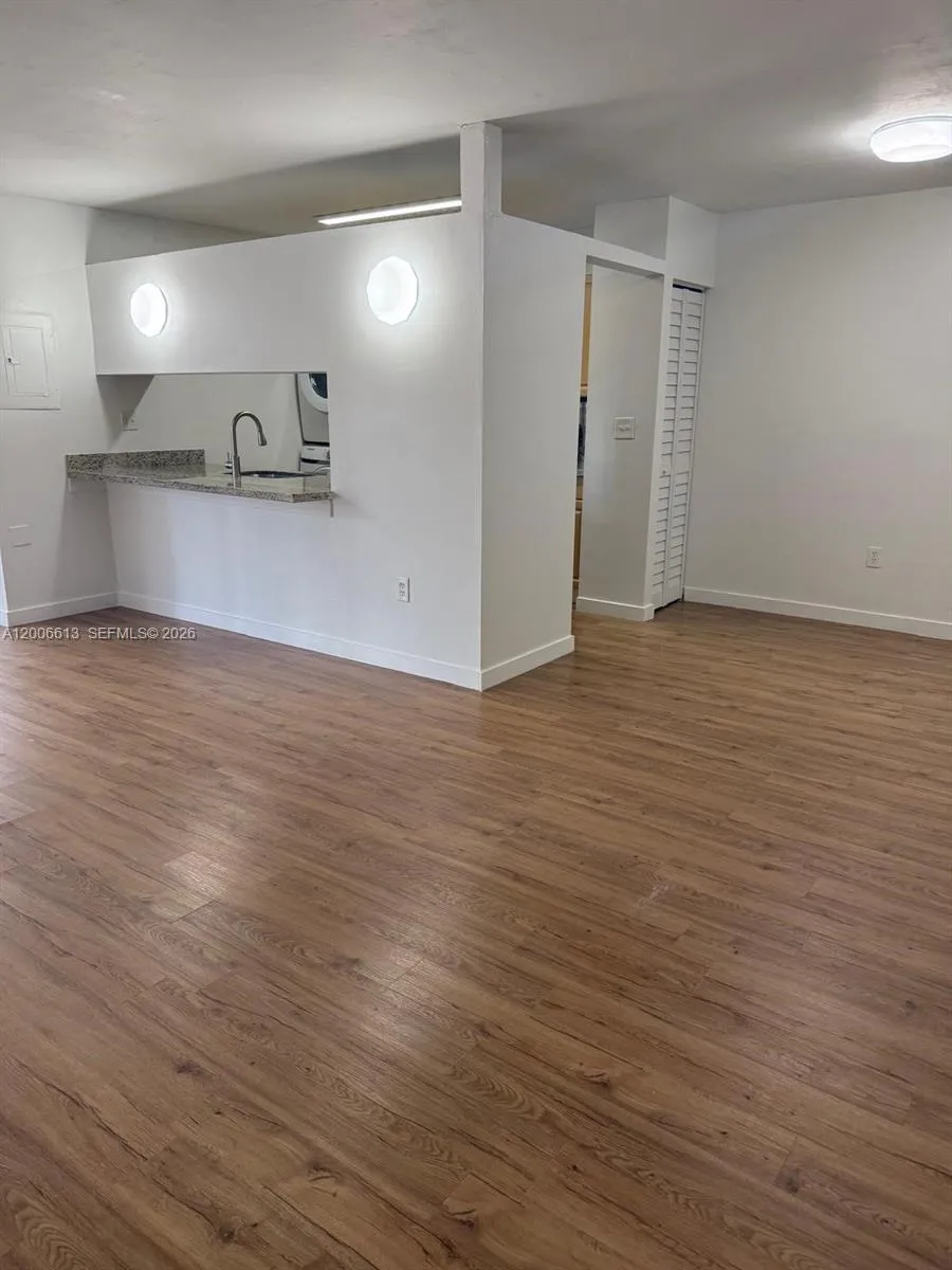 15675 SW 74th Cir Dr # 5, Miami FL 33193