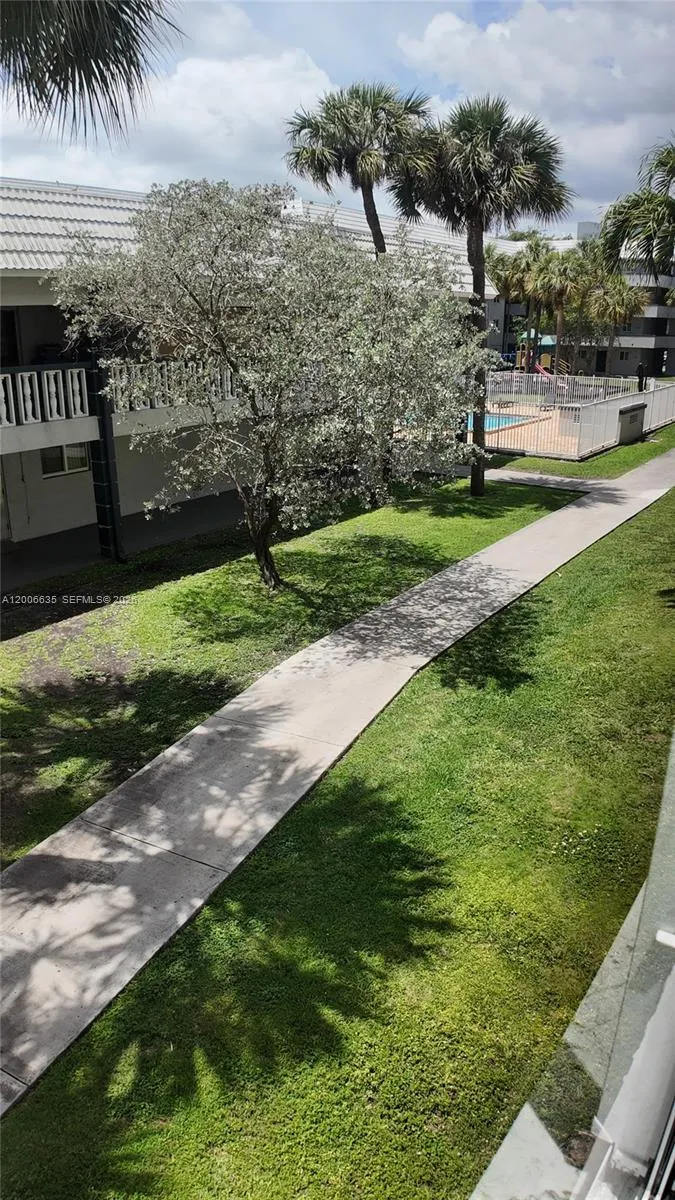 10820 SW 200th Dr # 243, Cutler Bay FL 33157