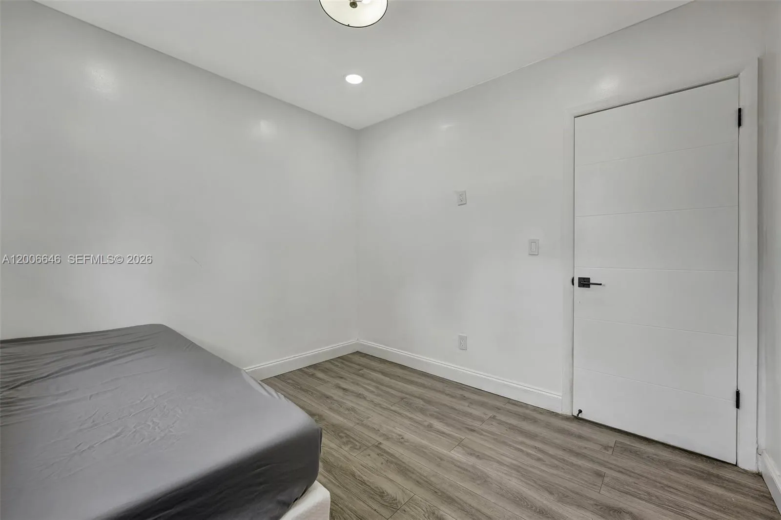 18600 NE 7th Ct, North Miami Beach FL 33179