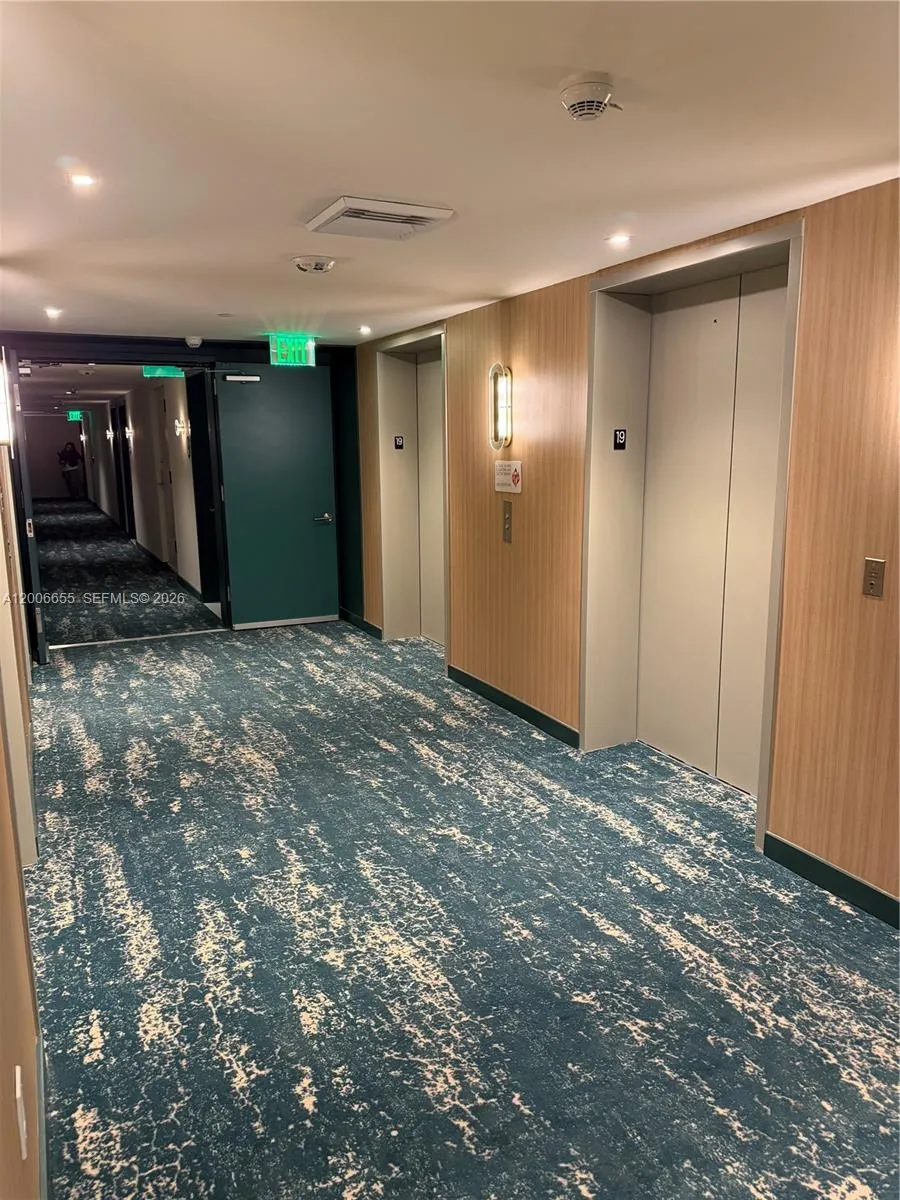 77 SE 5 Street # 1904, Miami FL 33131