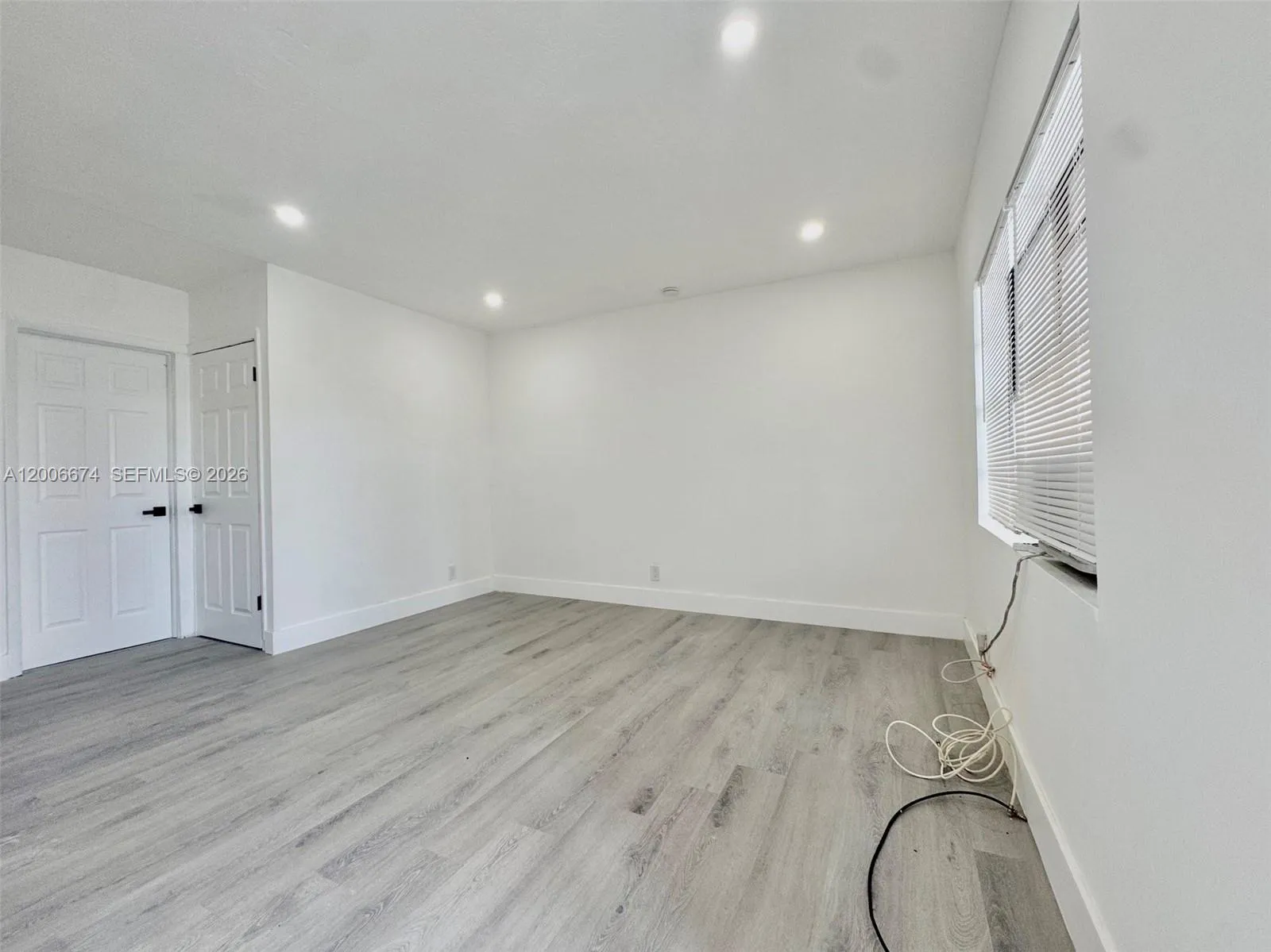 417 NW 2nd Ave # 000, Hallandale Beach FL 33009