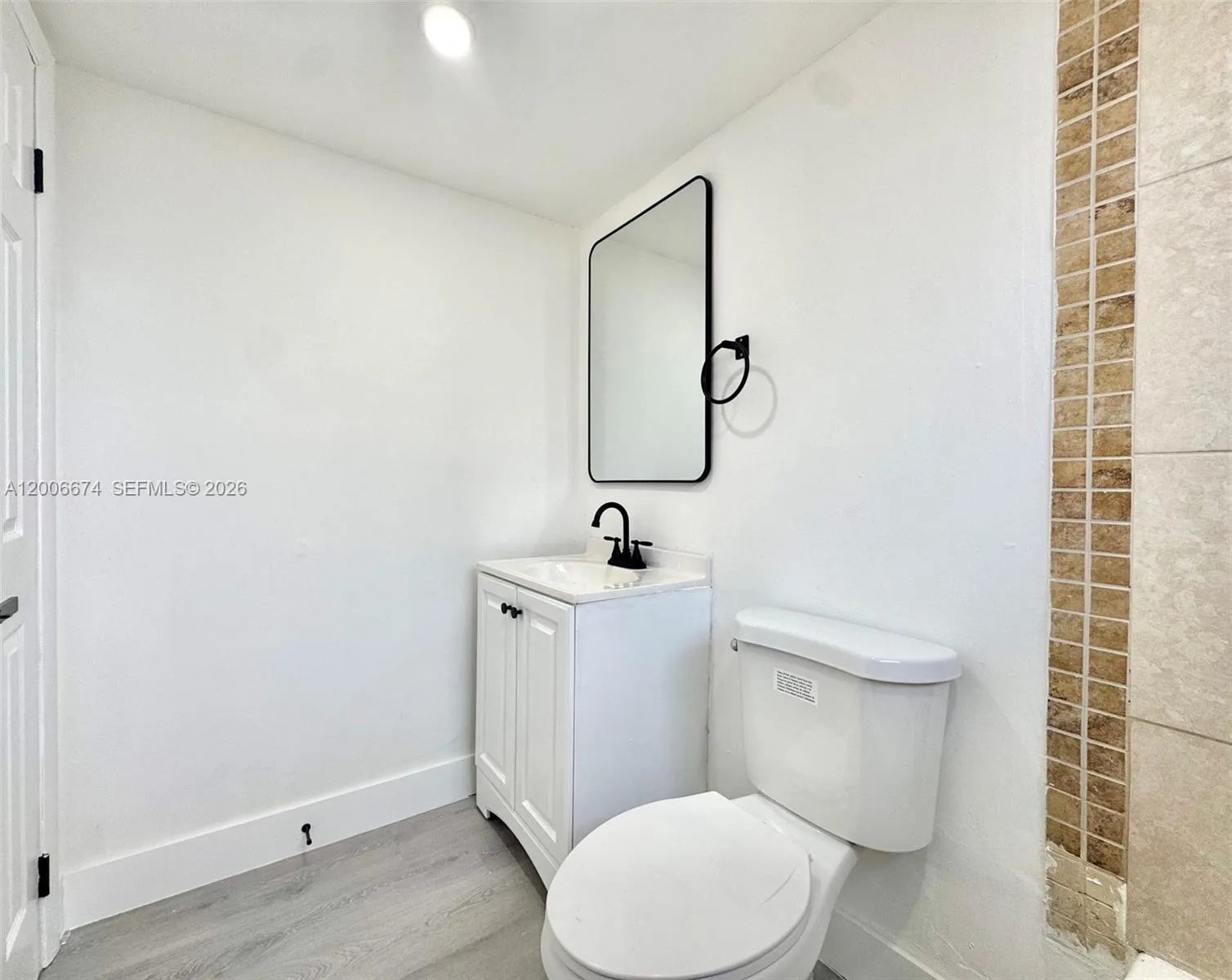 417 NW 2nd Ave # 000, Hallandale Beach FL 33009