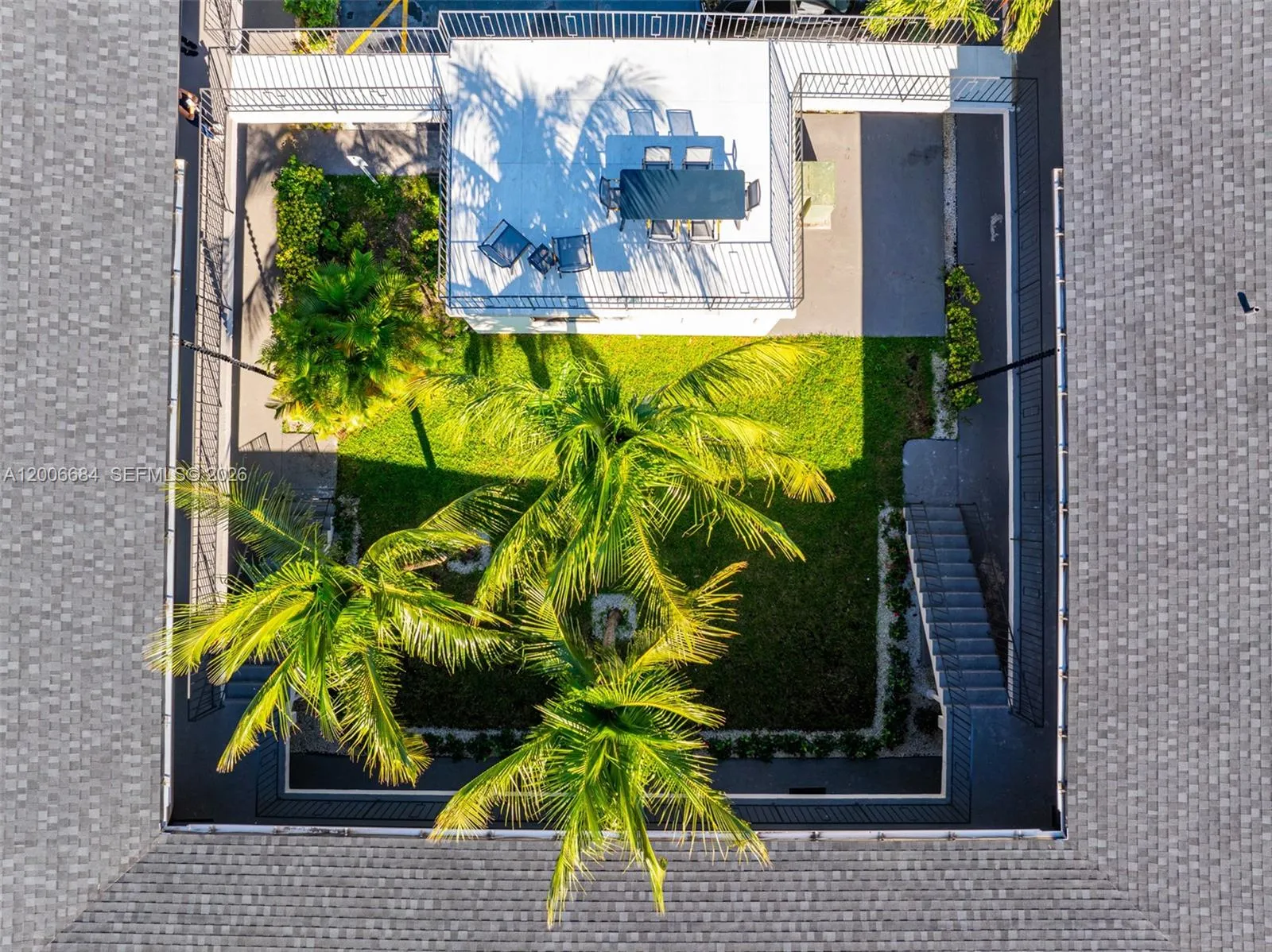 1310 W 29th St # 22, Hialeah FL 33012