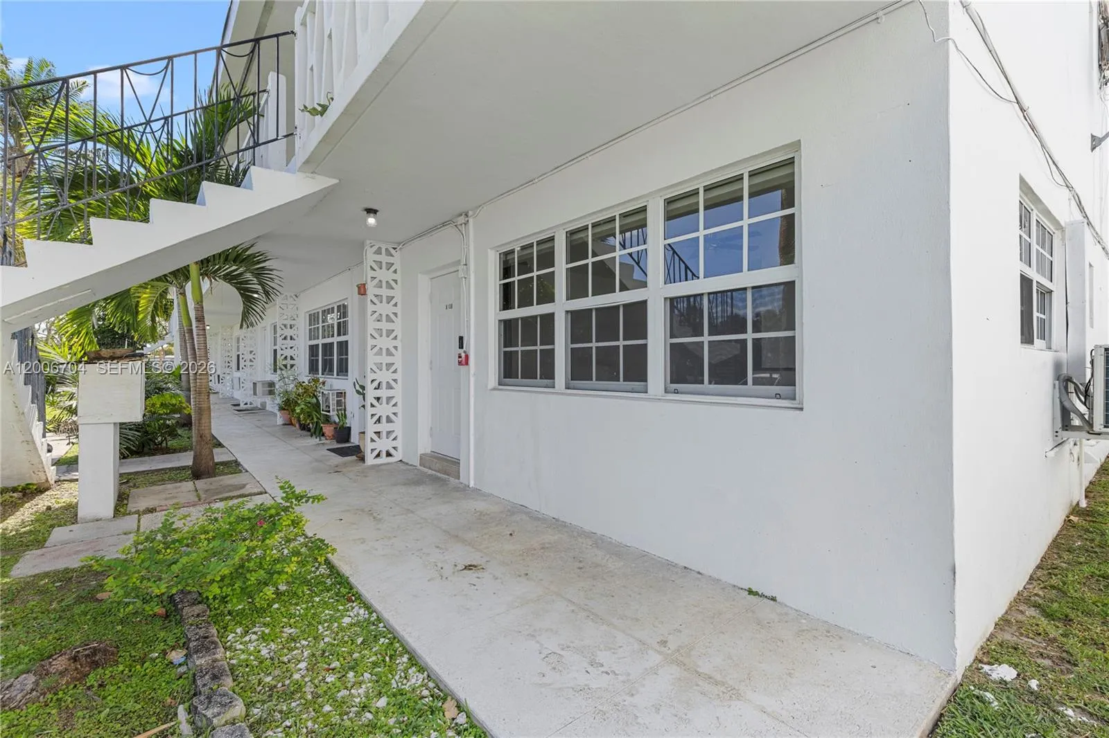 1450 NE 171st St # 108B, North Miami Beach FL 33162