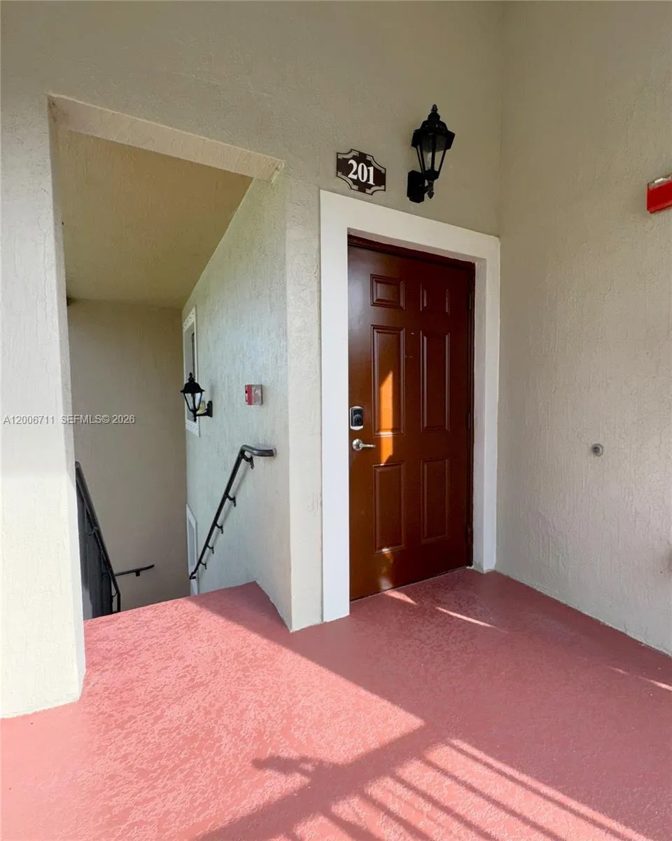 22441 SW 88th Pl # 5, Cutler Bay FL 33190