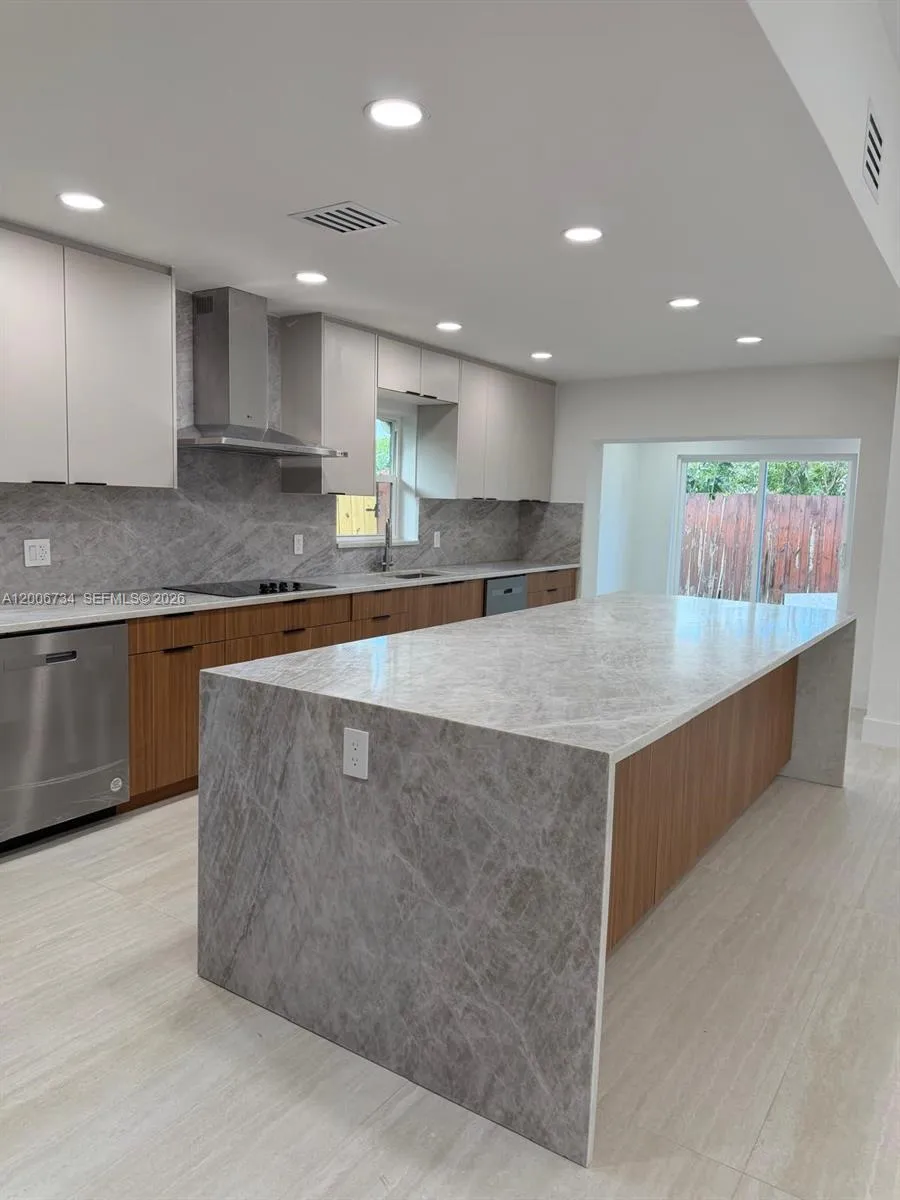 7917 Chula Vista Cres, Boca Raton FL 33433