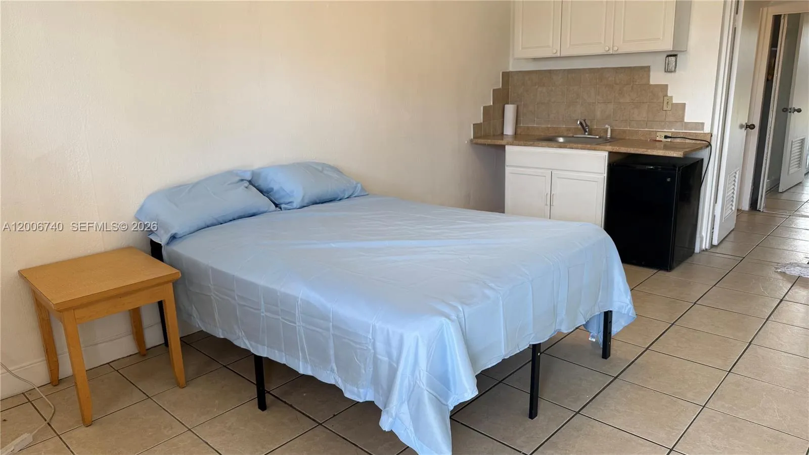 26 Diplomat Pkwy # 2314, Hallandale Beach FL 33009