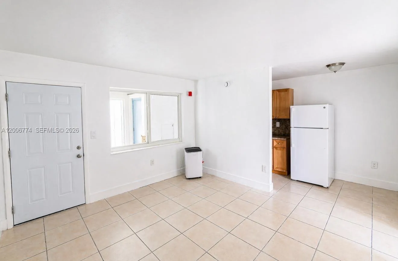 6337 W Flagler St # 7, Miami FL 33144