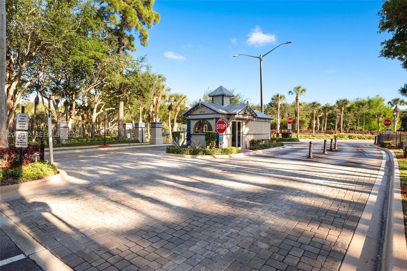 6140 Azalea Cir, West Palm Beach FL 33415