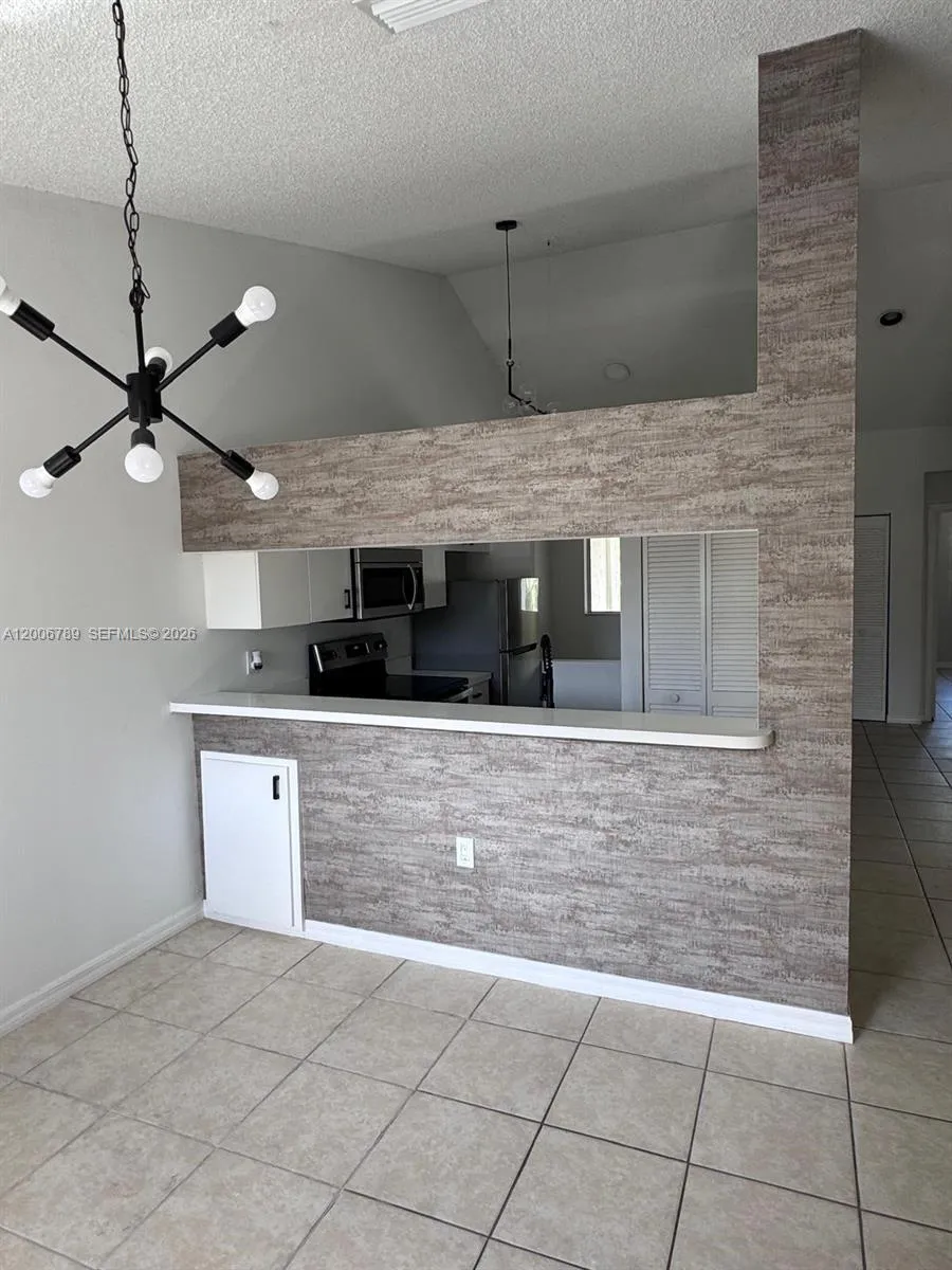1304 Glenmoor Dr # 1304, West Palm Beach FL 33409