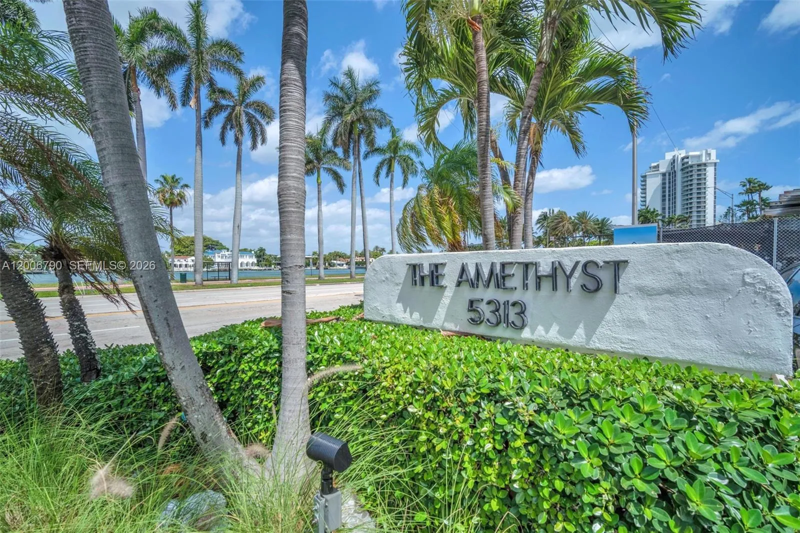 5313 Collins Ave # 204, Miami Beach FL 33140