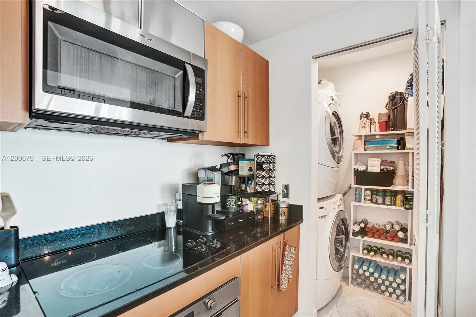 300 S Biscayne Blvd # 3216, Miami FL 33131