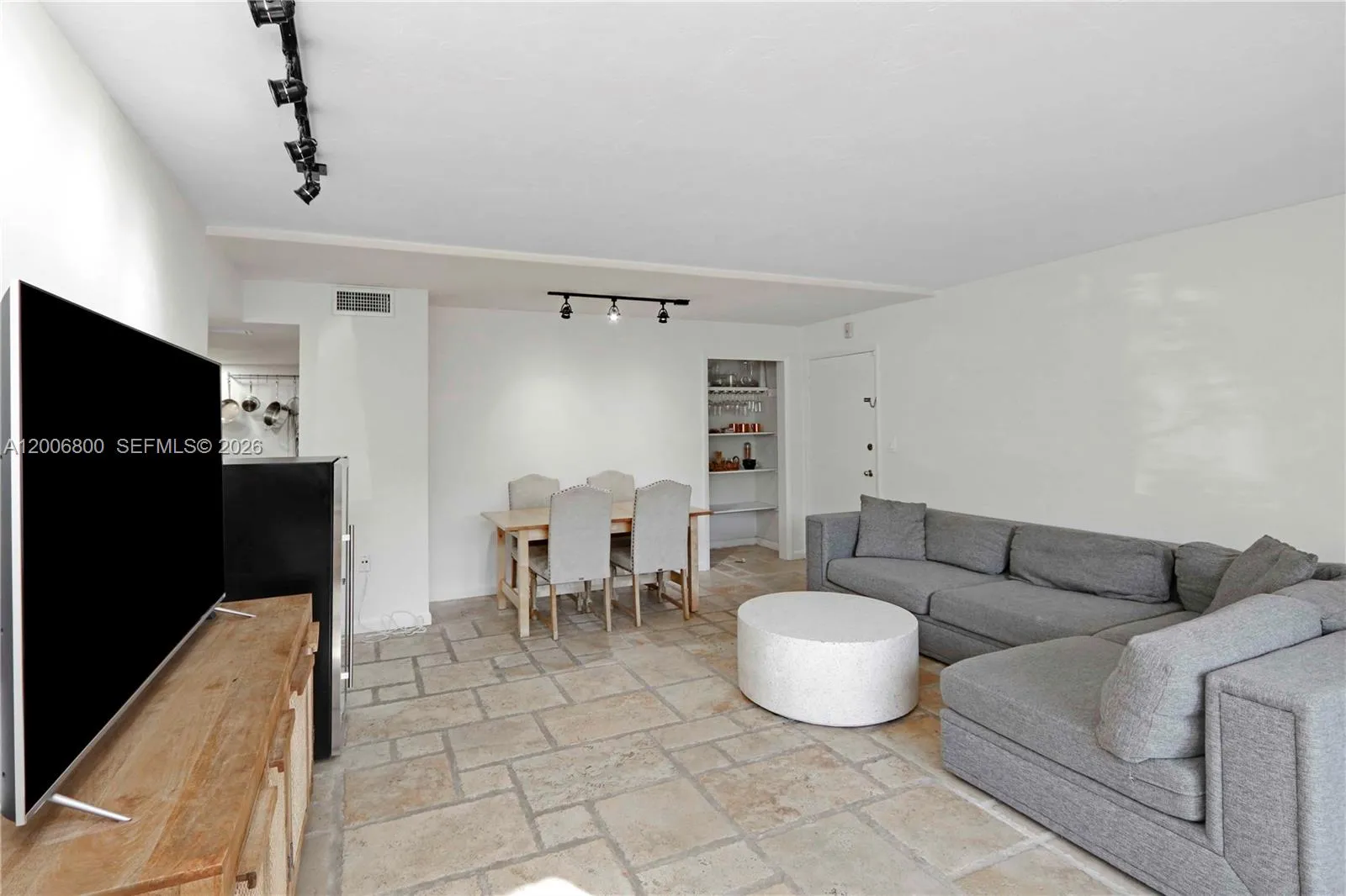 9394 SW 77th Ave # F4, Miami FL 33156