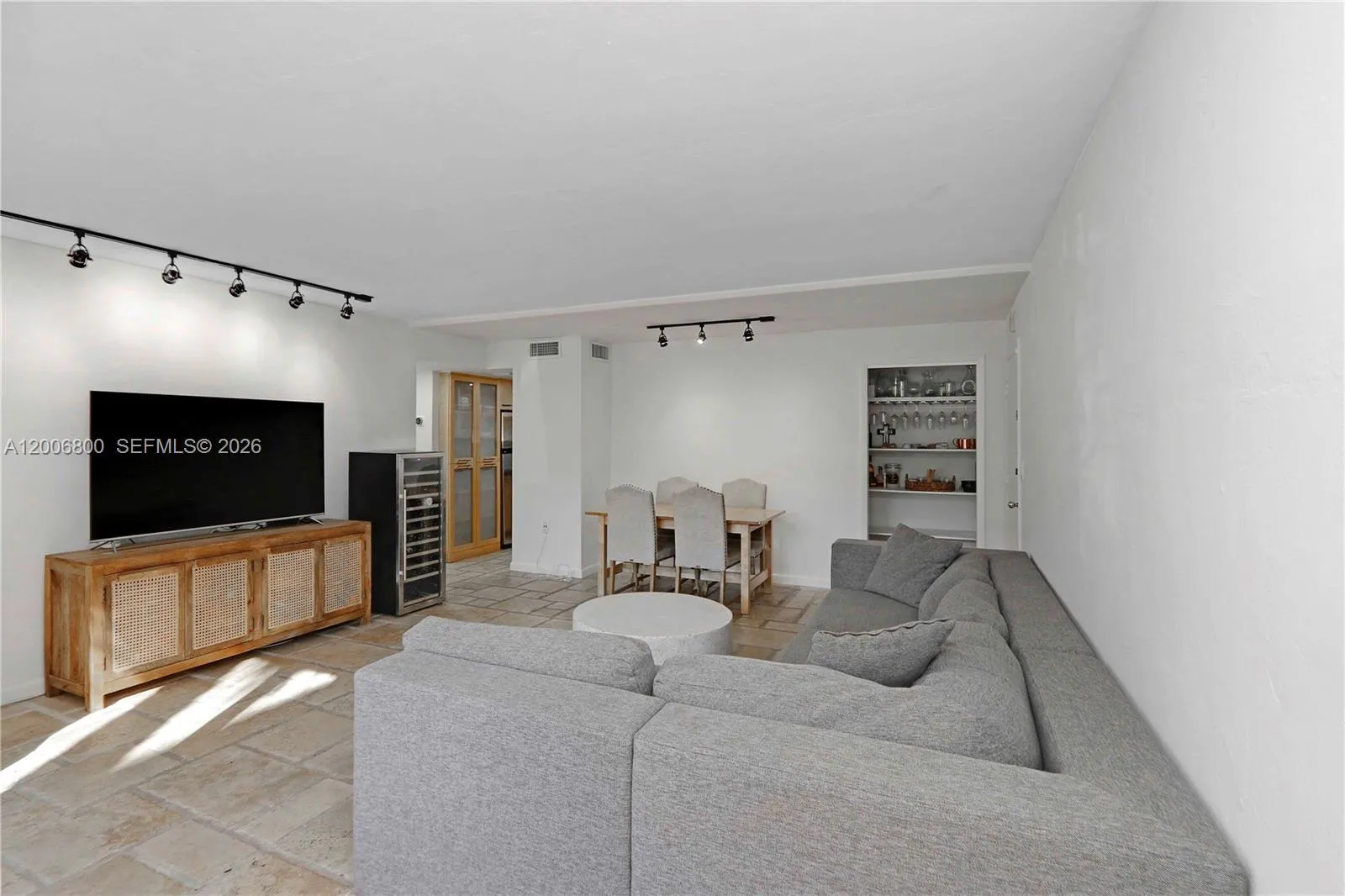 9394 SW 77th Ave # F4, Miami FL 33156