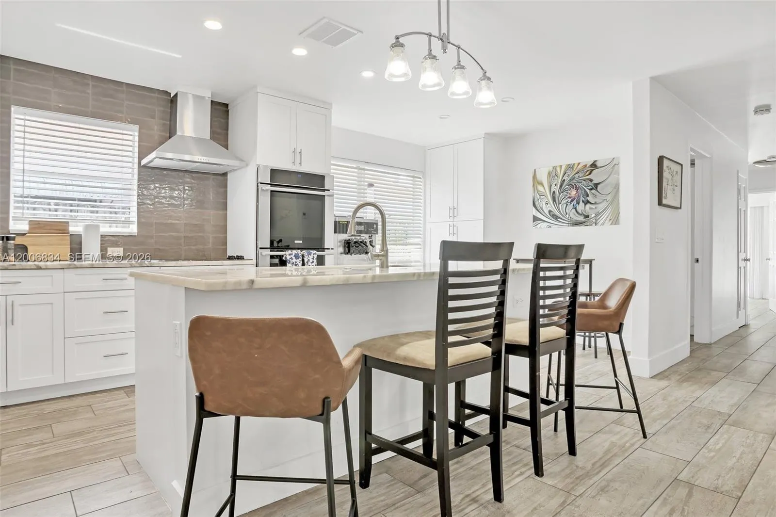 1547 NE 38th St, Oakland Park FL 33334