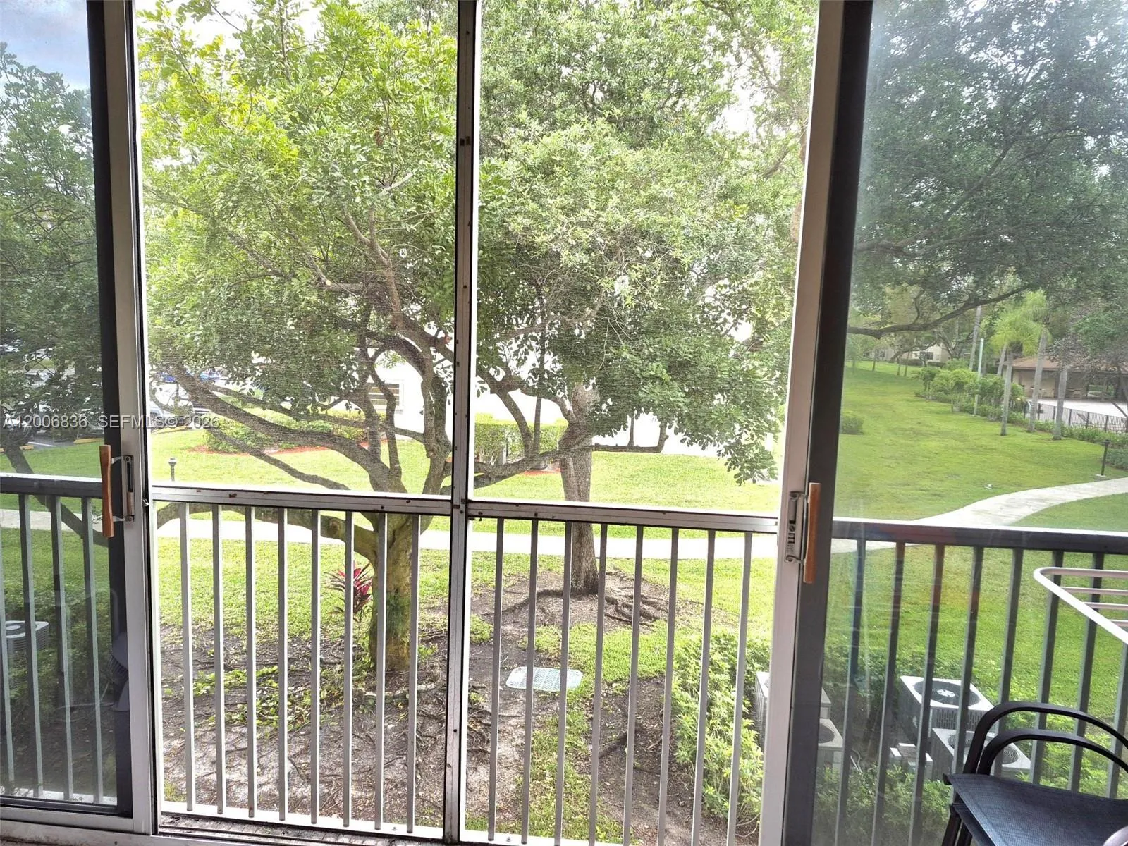 12501 SW 14th St # 209R, Pembroke Pines FL 33027