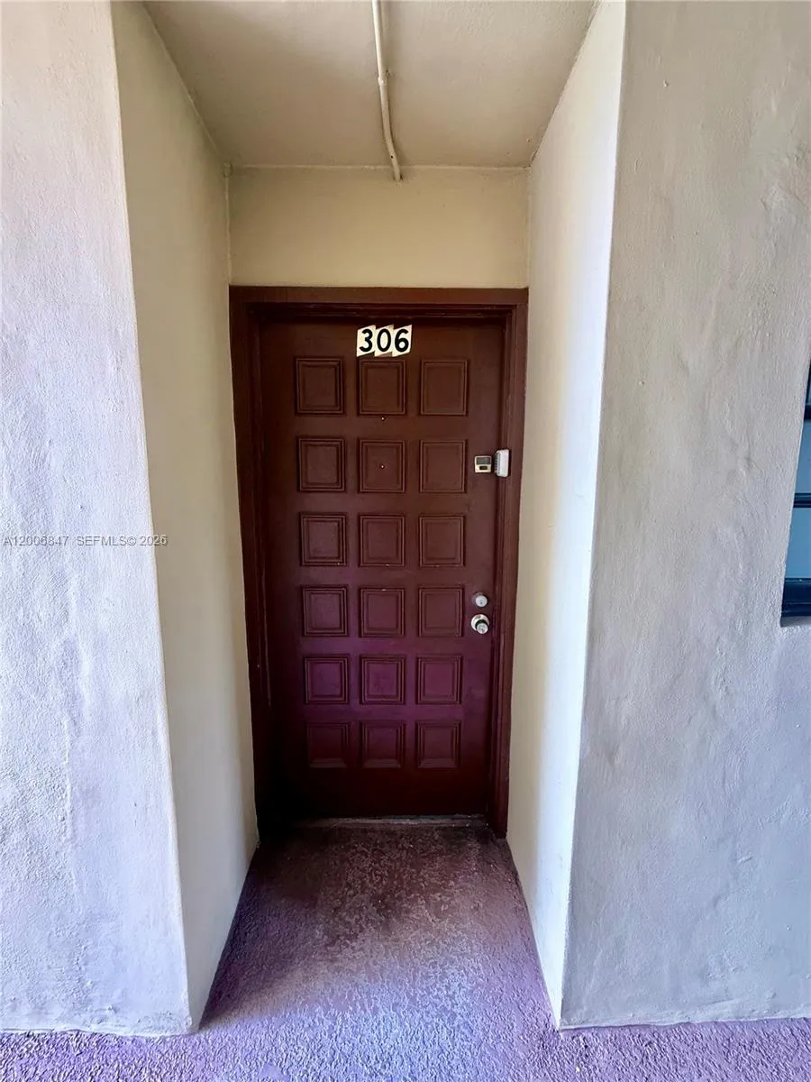 10835 SW 112th Ave # 306, Miami FL 33176