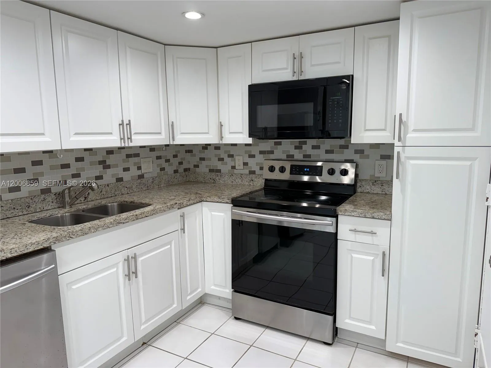 400 Kings Point Dr # 608, Sunny Isles Beach FL 33160