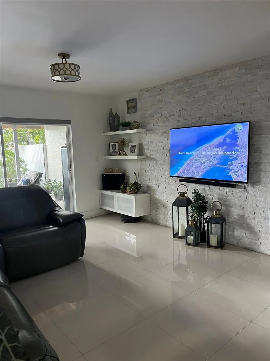 1155 NW 123rd Ct # 601, Miami FL 33182