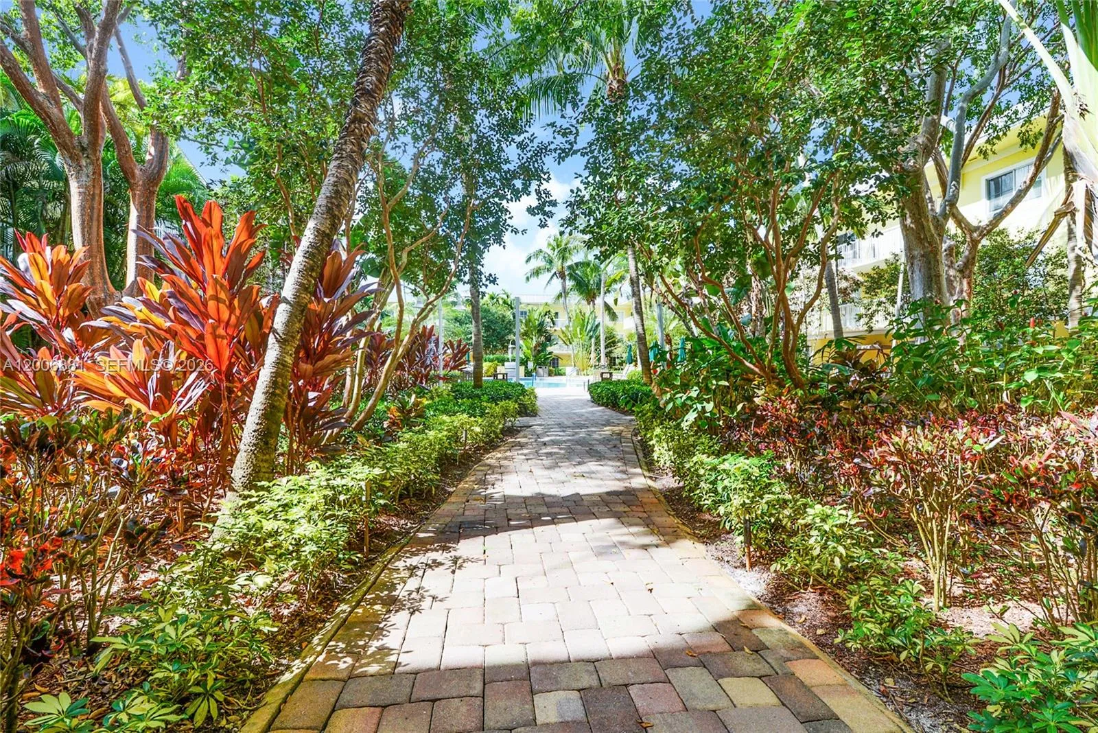 150 NE 15th Ave # 235, Fort Lauderdale FL 33301