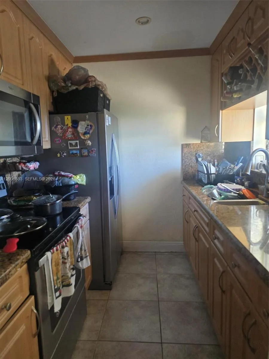 10106 SW 20th St, Miami FL 33165