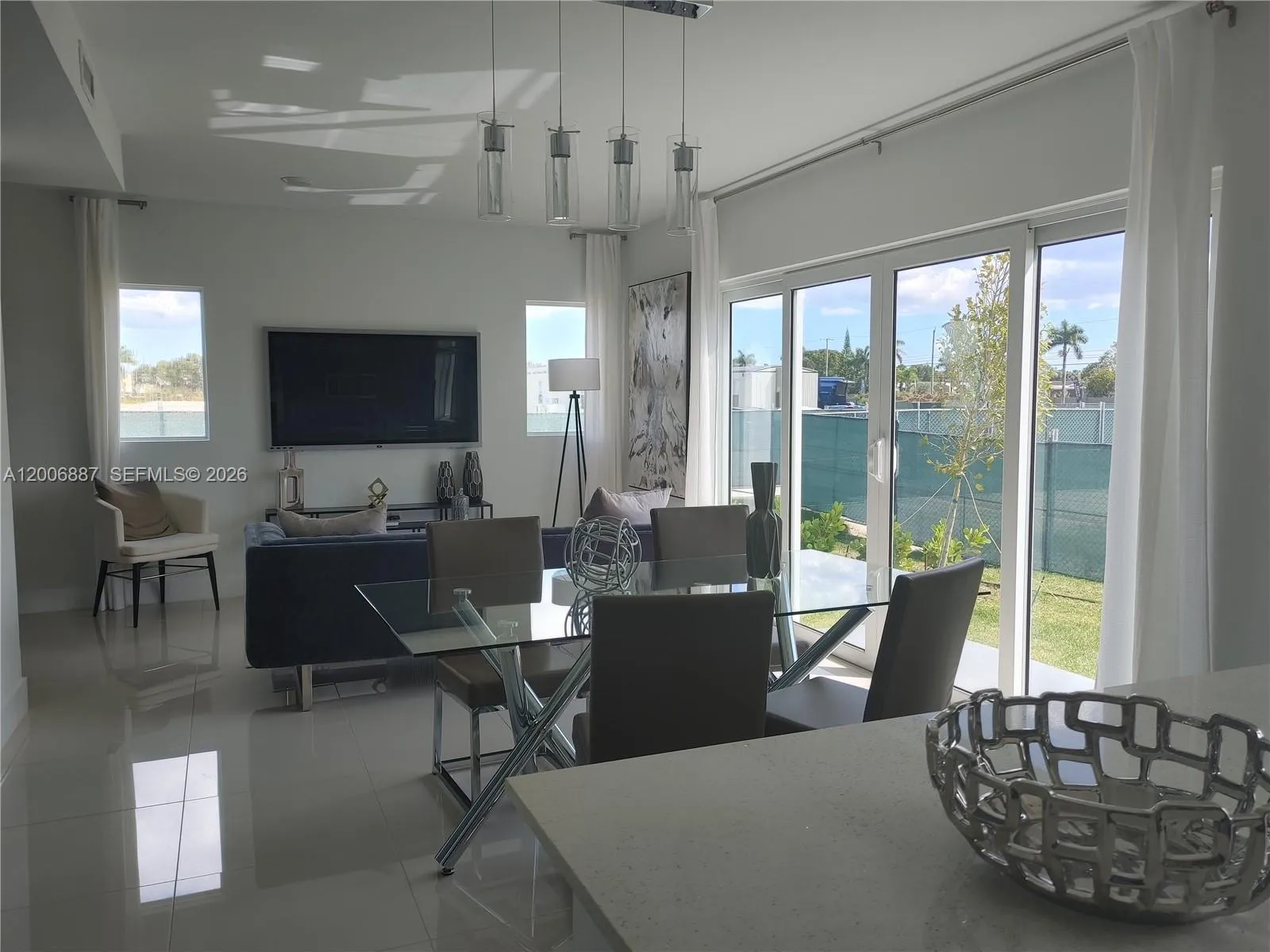 1167 NW 2nd St, Florida City FL 33034