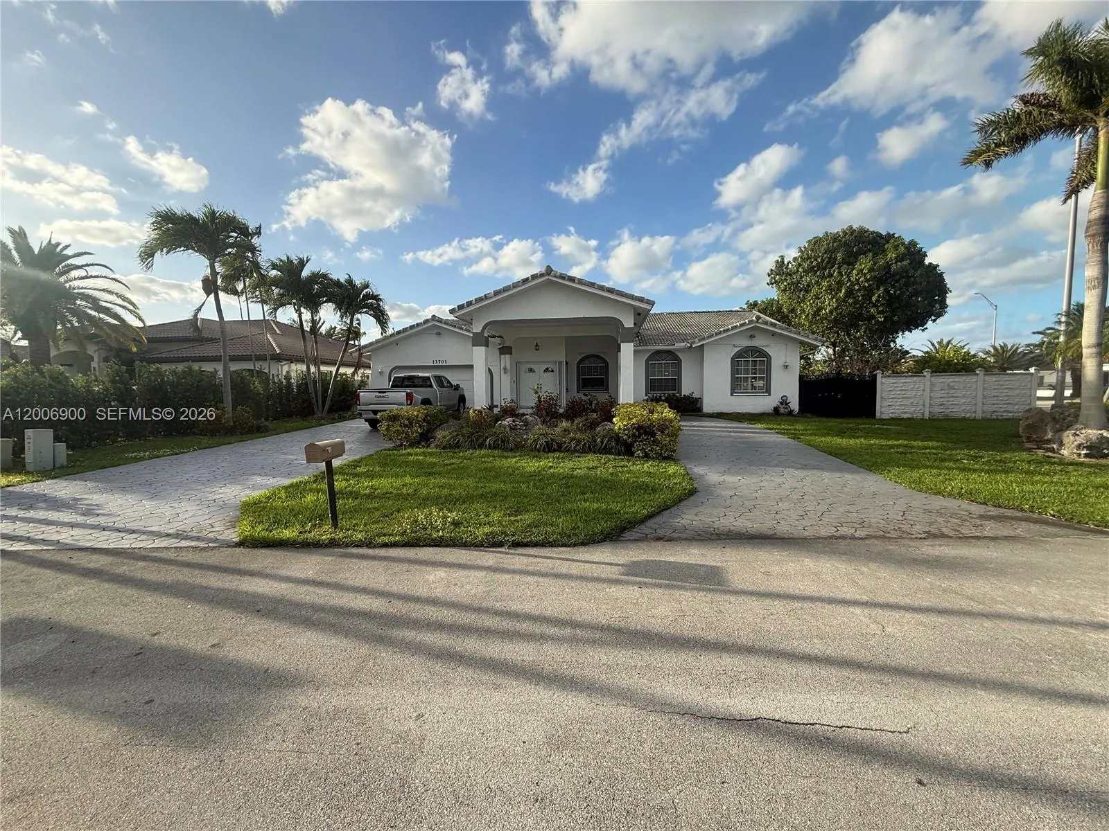 13701 SW 34th St, Miami FL 33175