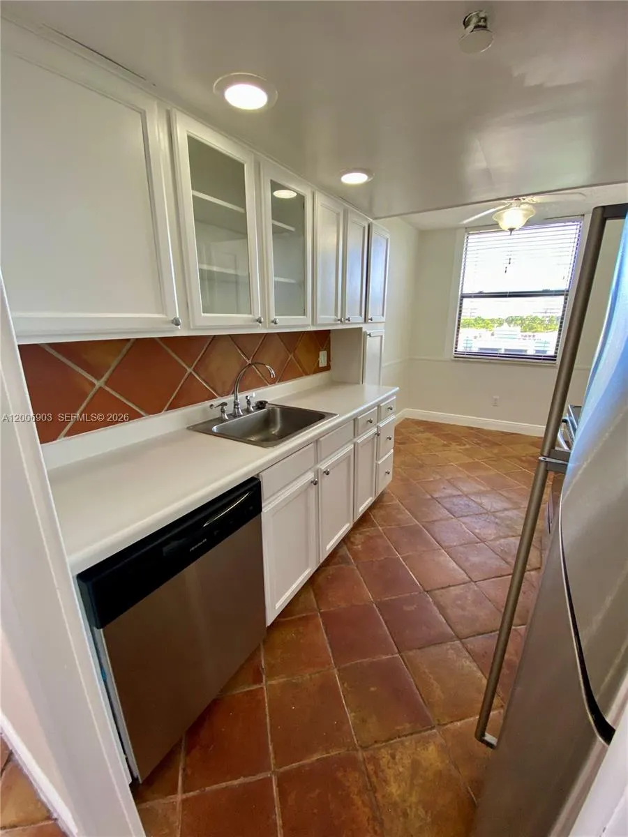 1470 NE 123rd St # A701, North Miami FL 33161