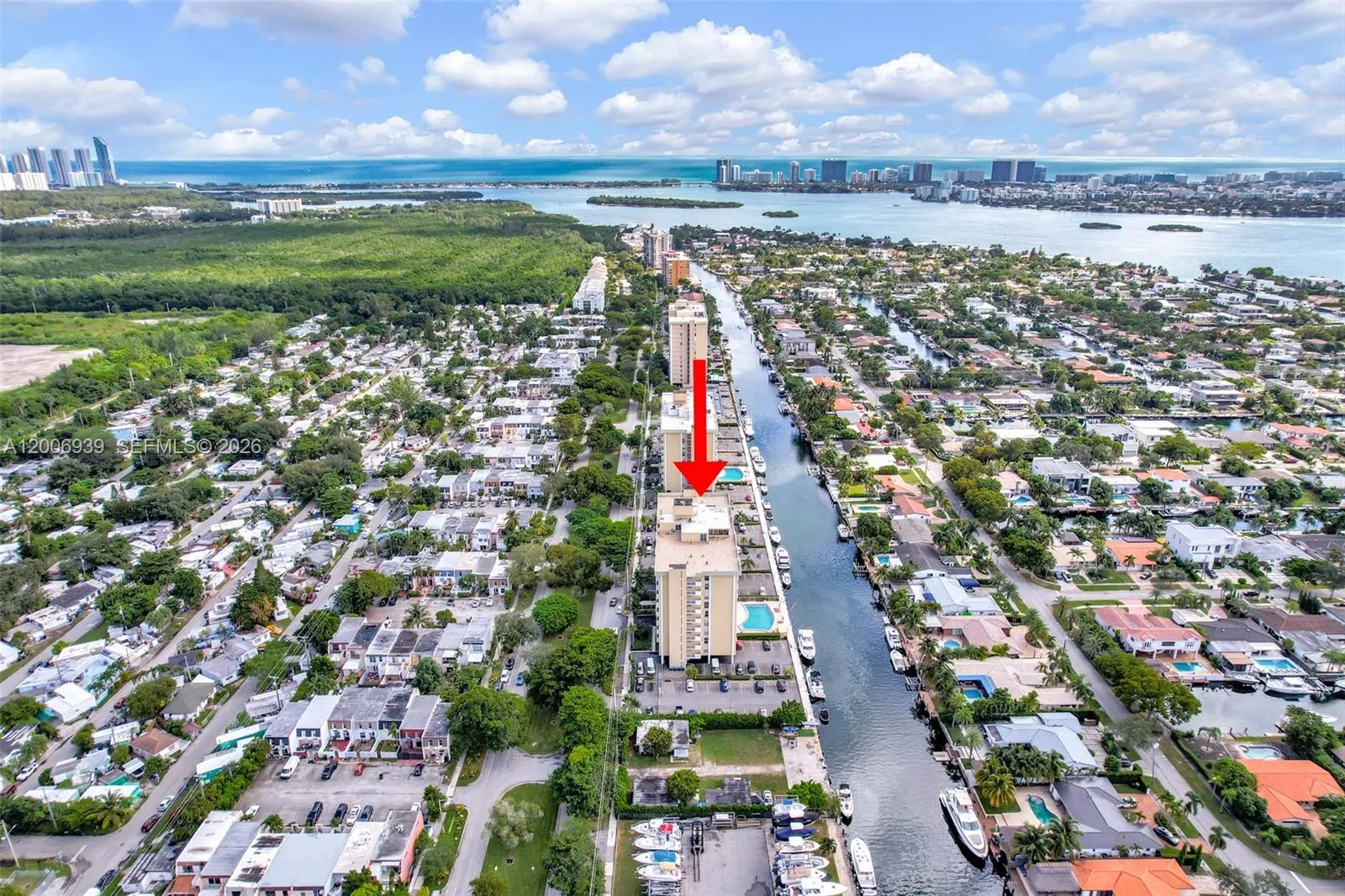 2000 NE 135th St # 411, North Miami FL 33181