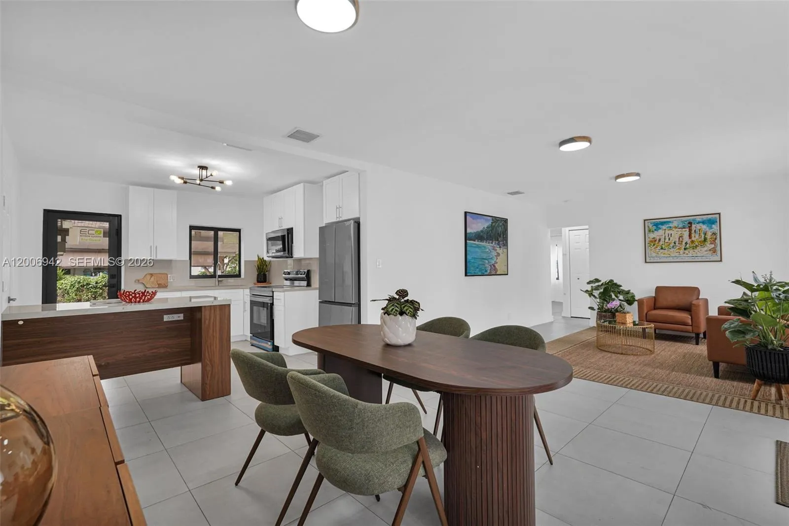 335 W 60th St, Hialeah FL 33012