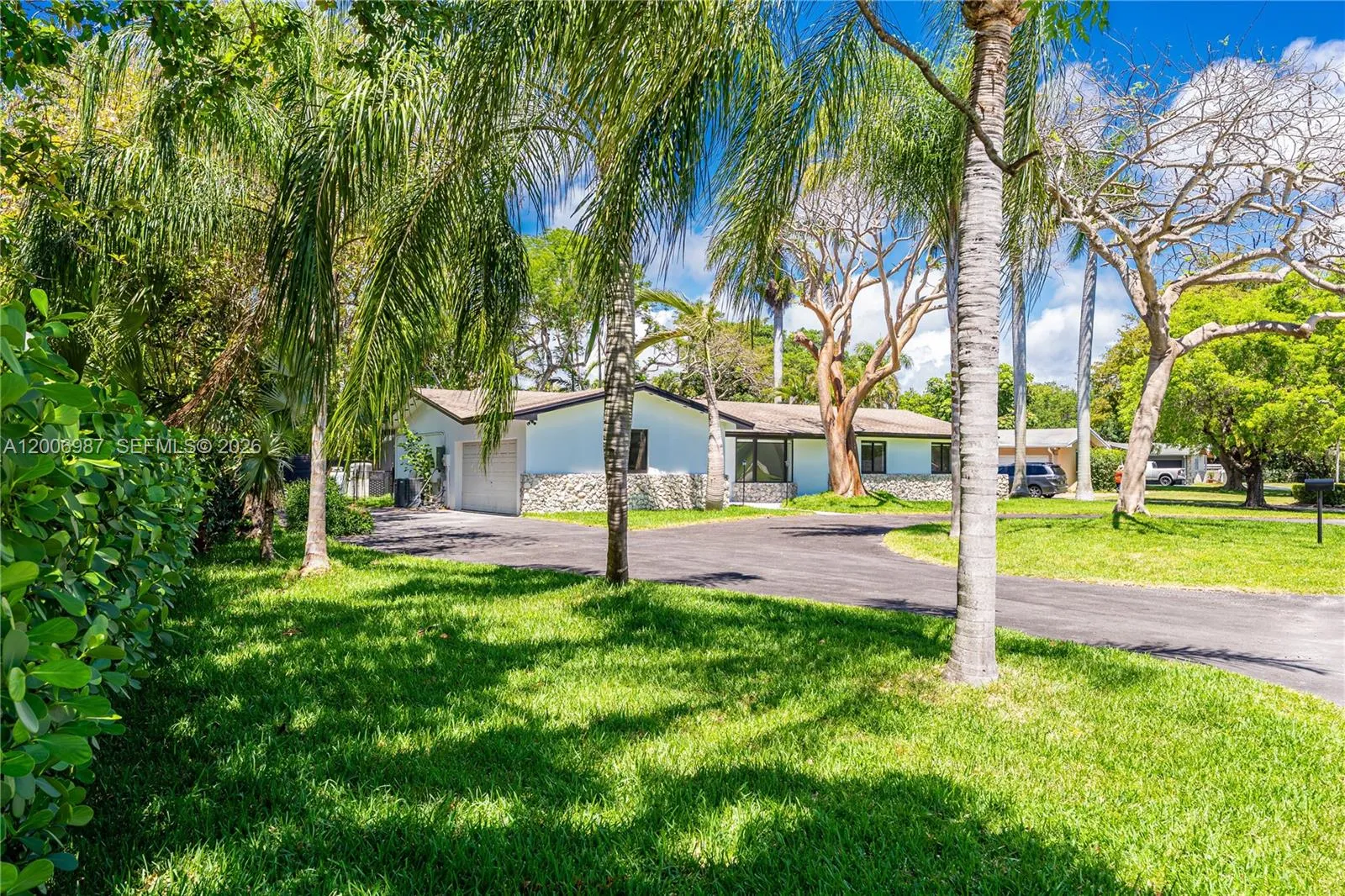 17737 SW 86th Ave, Palmetto Bay FL 33157