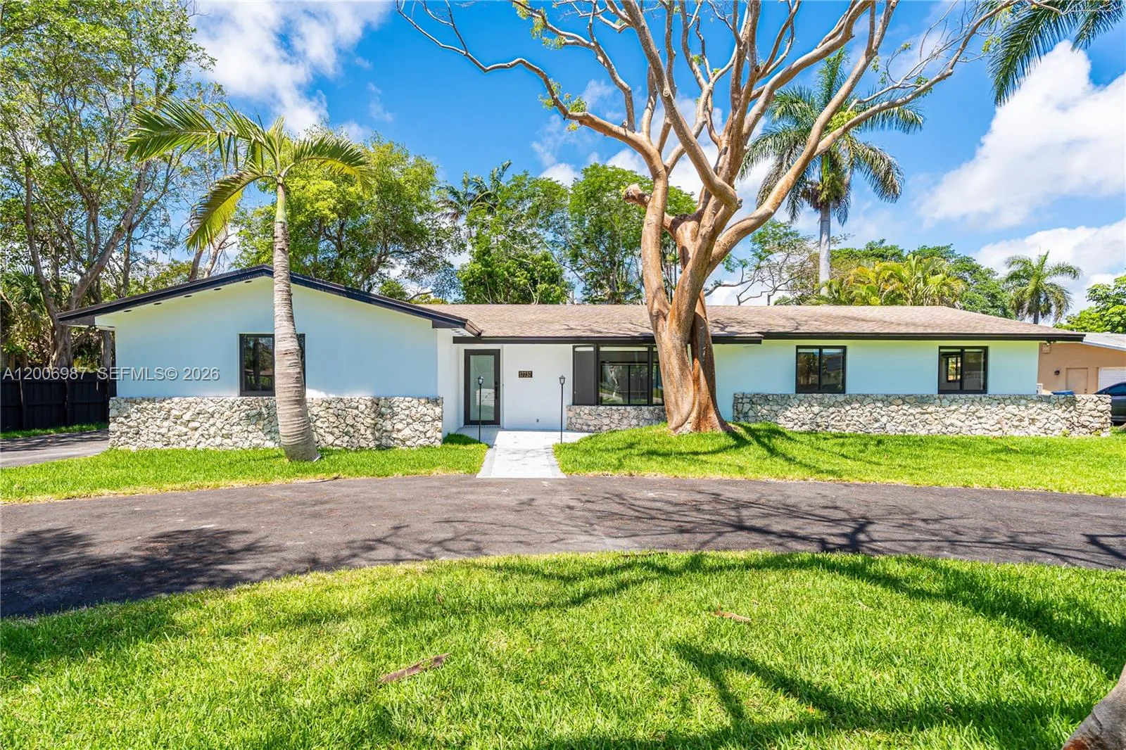 17737 SW 86th Ave, Palmetto Bay FL 33157