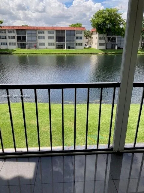 361 S Hollybrook Dr # 205, Pembroke Pines FL 33025