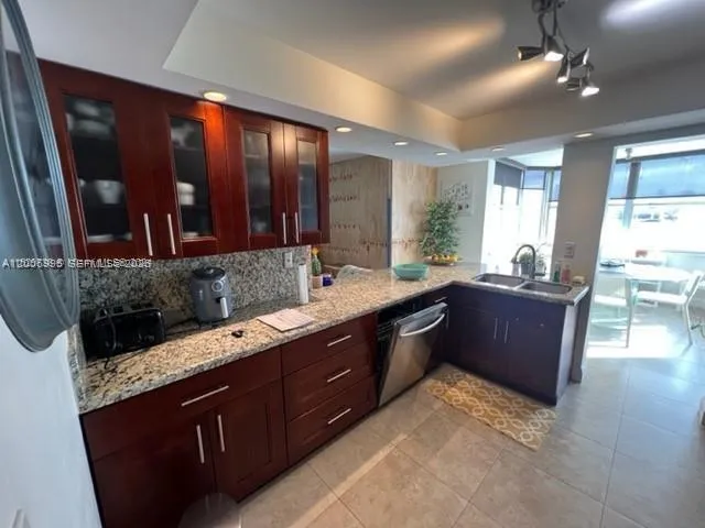 16570 NE 26th Ave # 4A, North Miami Beach FL 33160