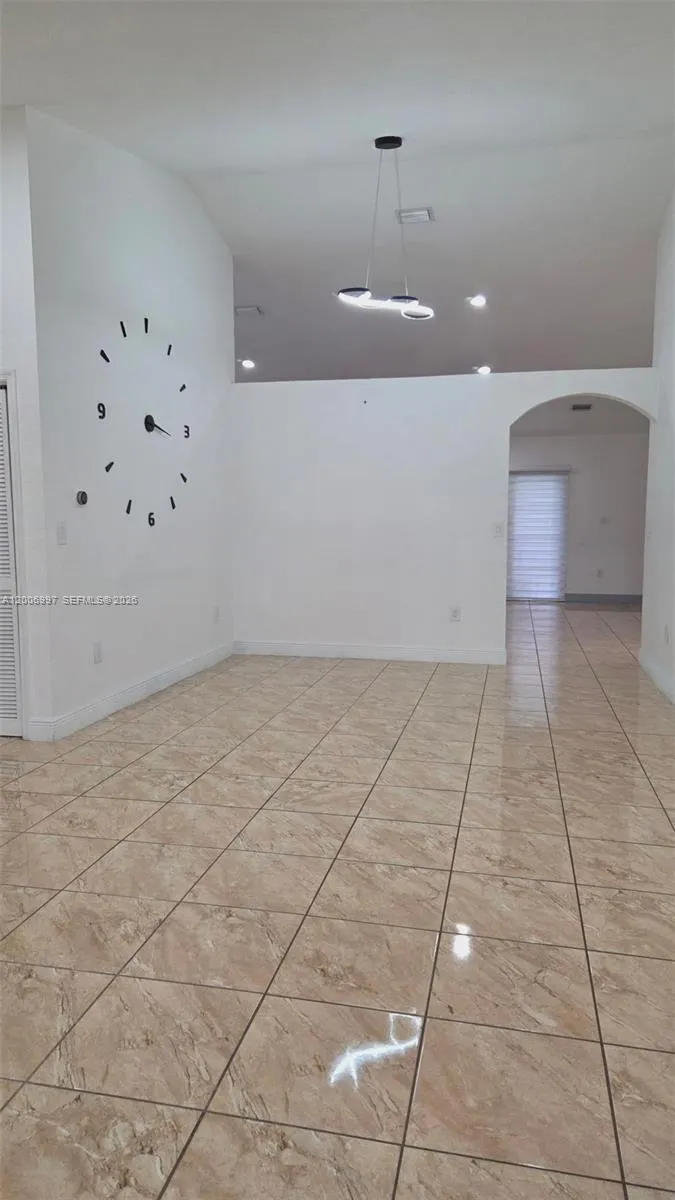 3140 SW 142nd Ave, Miami FL 33175