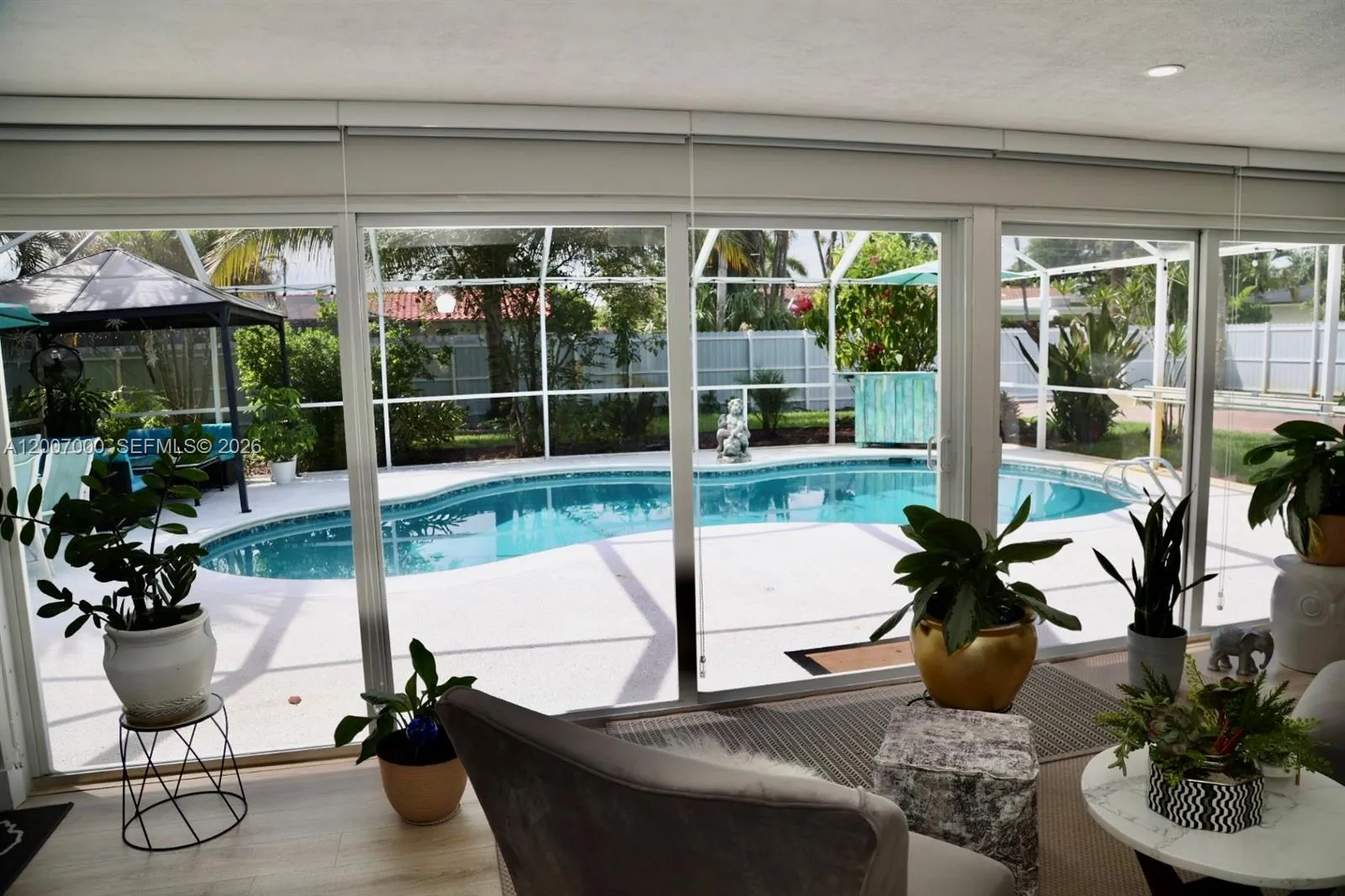 428 N Crescent Dr, Hollywood FL 33021