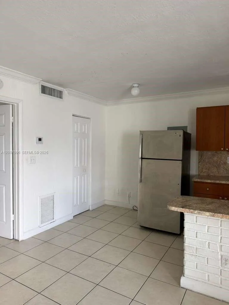 890 NW 45th Ave # 25, Miami FL 33126