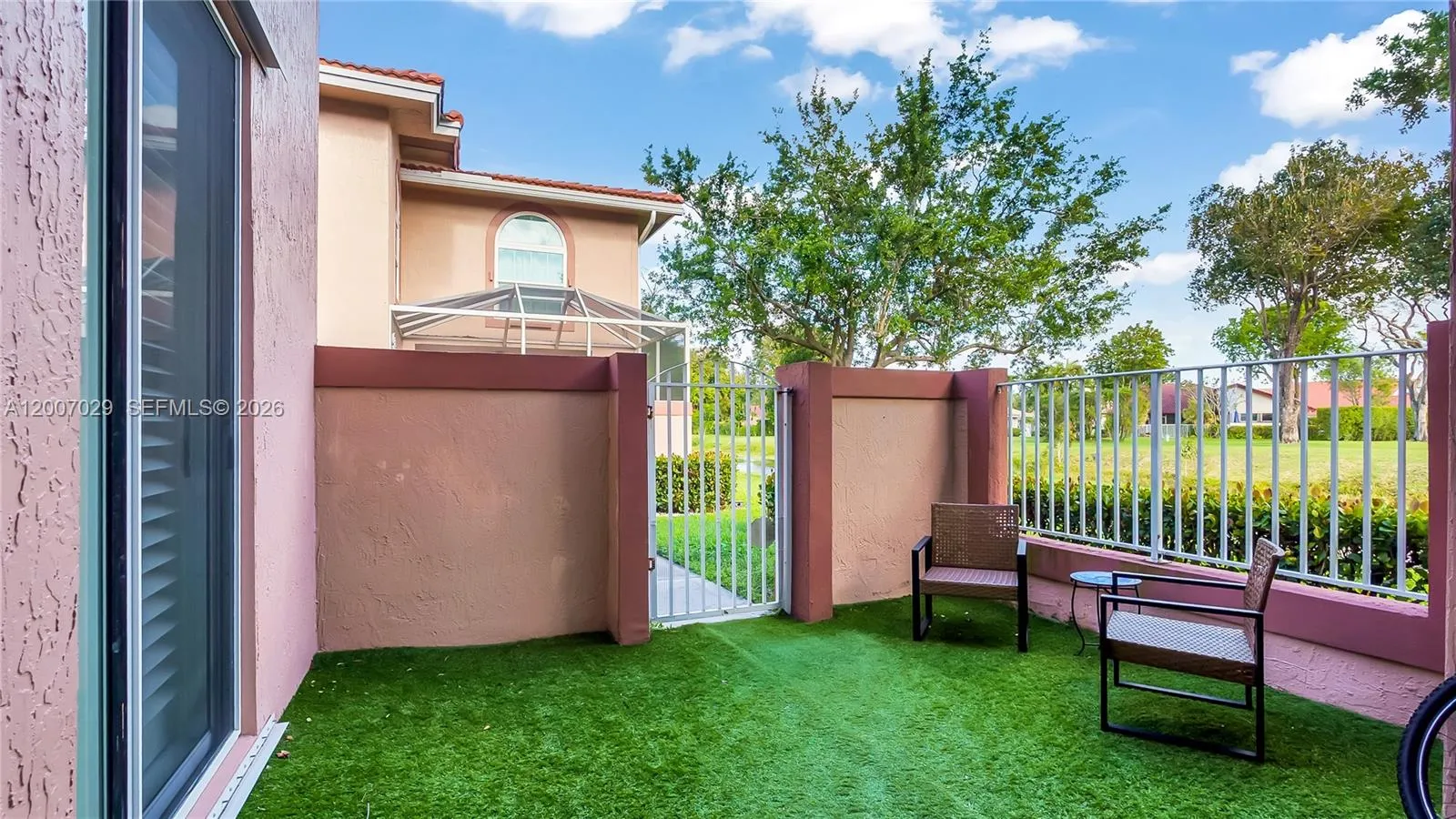 11808 Royal Palm Blvd, Coral Springs FL 33065