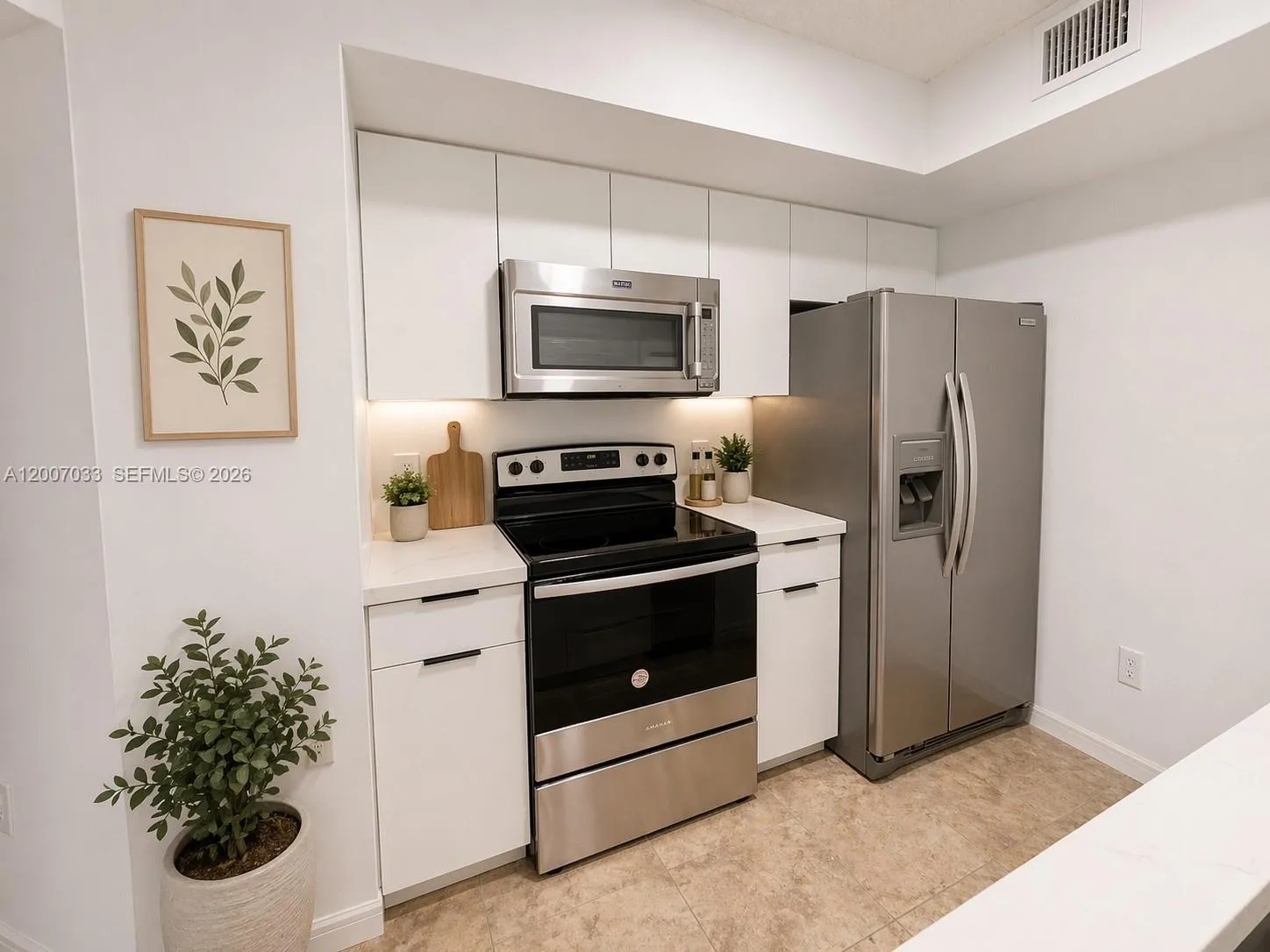 450 S Park Rd # 307, Hollywood FL 33021