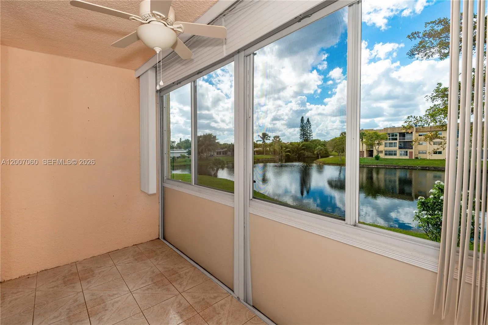 8345 Sunrise Lakes Blvd # 210, Sunrise FL 33322