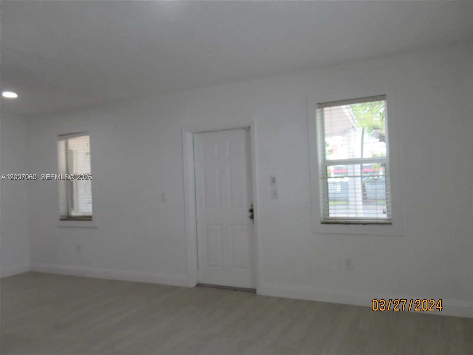 4245 SW 7th St, Miami FL 33134