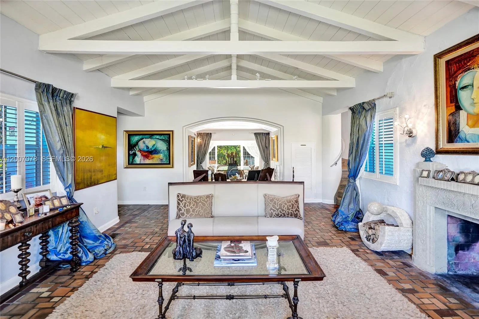 940 Hollywood Blvd, Hollywood FL 33019