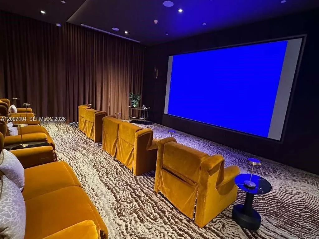 77 SE 5th Street # 1014, Miami FL 33131