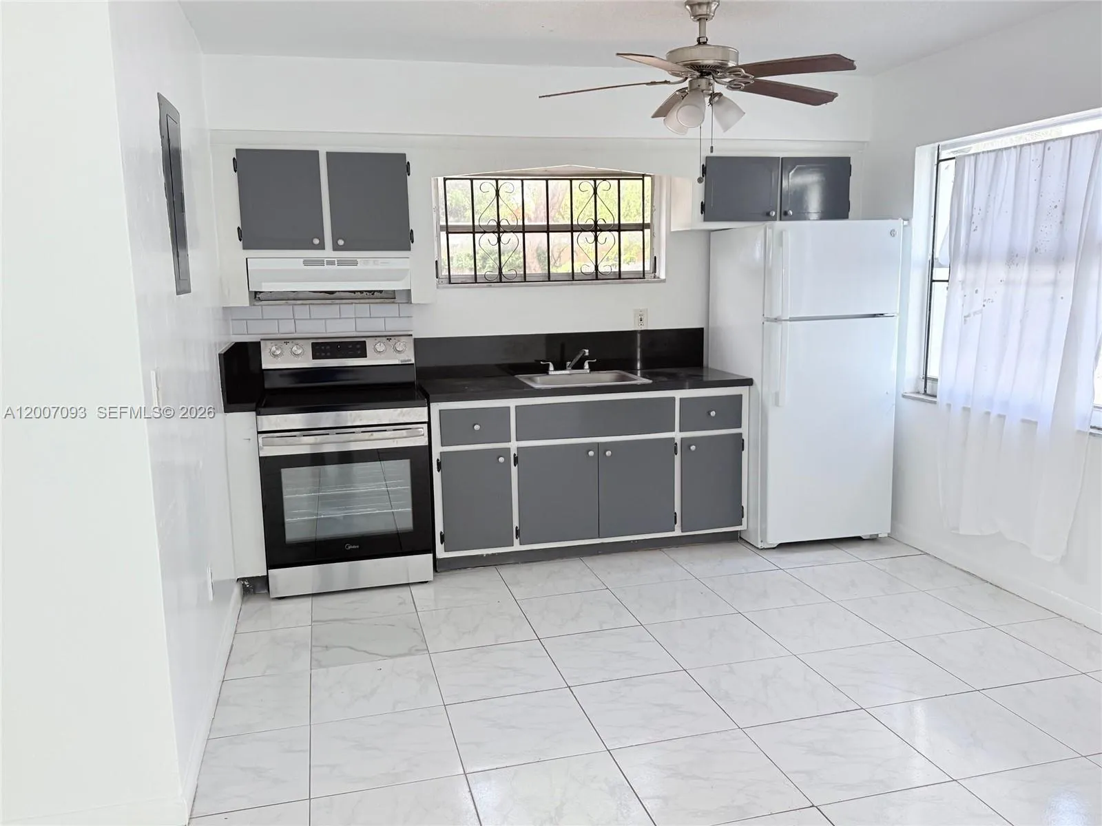 121 NE 80th Ter # 4, Miami FL 33138