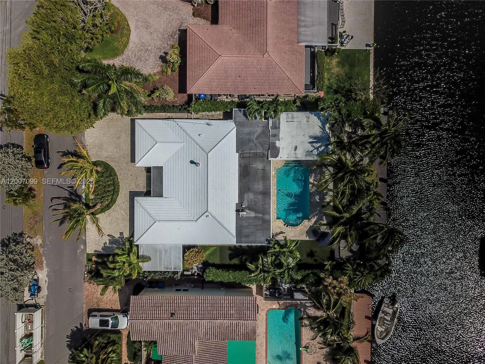 404 Coconut Isle Dr, Fort Lauderdale FL 33301